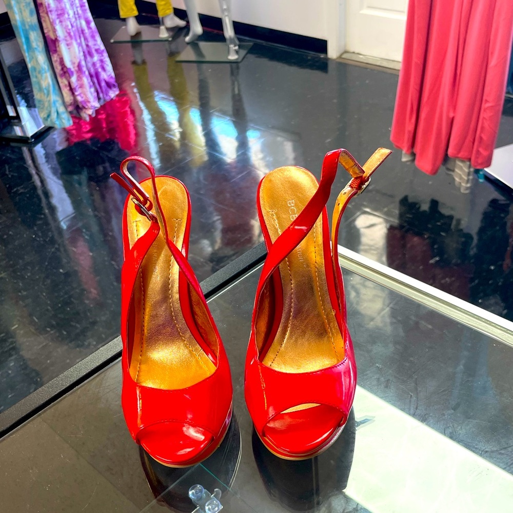 BCBG, Red Women’s Heel size 7.5